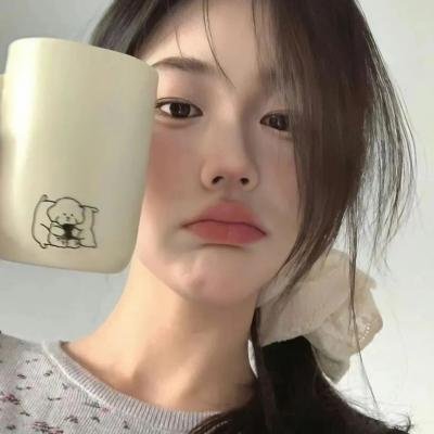 他不是我